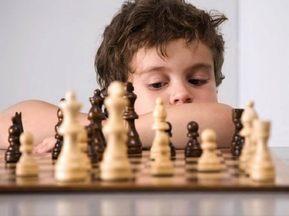 strategy_my_boy_sports_thinking_chess_1600x1200_hd-wallpaper-1242562